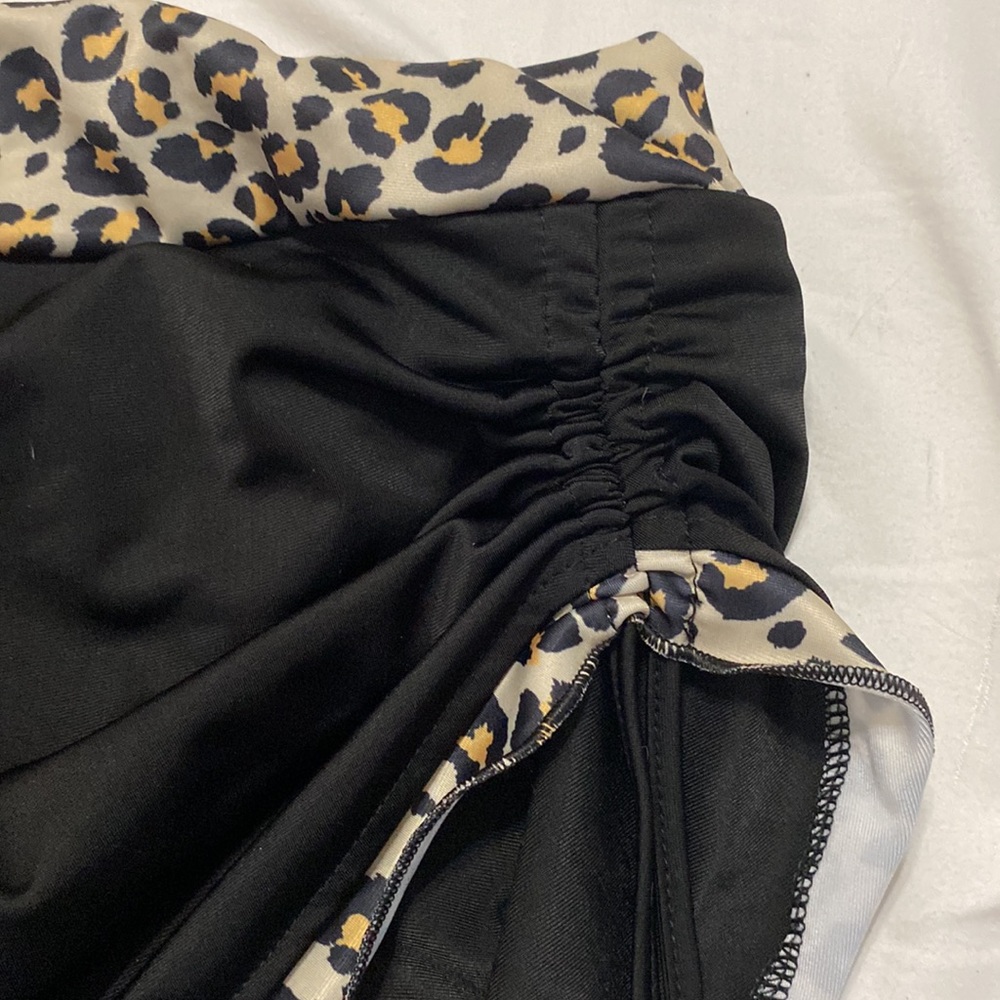 Leopard tankini skirt set - Picture 3 of 9